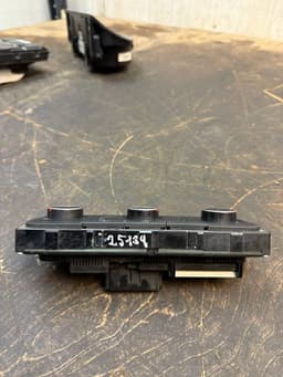 VW 7E5907047R Heater control panel VW TRANSPORTER T5 / MULTIVAN (7H, 7E, 7J) (2003-2015) — thumbnail 7