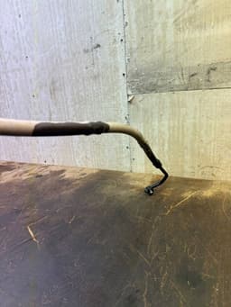 VW 7E1422893M Power Steering Hose from pump to steering gear VW TRANSPORTER T5 / MULTIVAN (7H, 7E, 7J) (2003-2015) — thumbnail 9