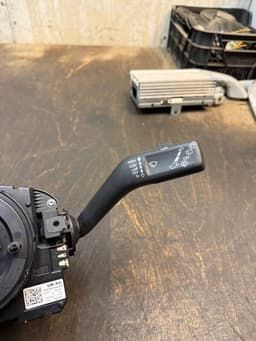 VW 3C9953502B 3C9953501BN 5K0953569AB Indicator/wiper/slip ring switch (stalk) VW PASSAT B7 / ALLTRACK (2010-2015) — thumbnail 5