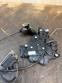 VW 7H0843654EC Sliding door lock right VW TRANSPORTER T5 / MULTIVAN (7H, 7E, 7J) (2003-2015) — thumbnail 2