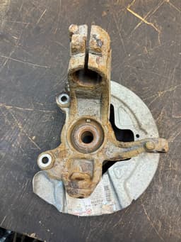 VOLVO Wheel bearing housing front right VOLVO S80 II (AS) (2006-2016) — thumbnail 8