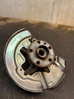 VOLVO Wheel bearing housing front right VOLVO S80 II (AS) (2006-2016) — thumbnail 3
