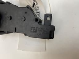 MERCEDES-BENZ A2047401300 Bootlid / tailgate lock MERCEDES-BENZ ML-CLASS (W166) (2011-2015) — thumbnail 3