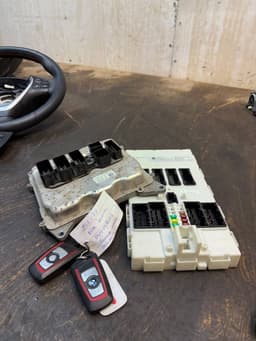 BMW 0261S10549 8631725 61359352861 9352861 Engine Control Unit / module (ECU) BMW 3 (F30, F31, F80) (2011-2019) — thumbnail 2