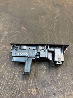 VW Rear AC heater control panel VW TRANSPORTER T5 / MULTIVAN (7H, 7E, 7J) (2003-2015) — thumbnail 6
