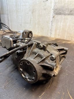 VW 09N525010 09N525010C Rear axle differential VW TRANSPORTER T5 / MULTIVAN (7H, 7E, 7J) (2003-2015) — thumbnail 3