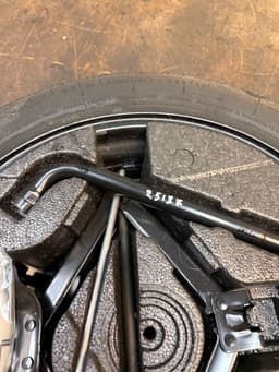 VOLVO Spare wheel VOLVO V70 III (BW) (2007-2016) — thumbnail 6