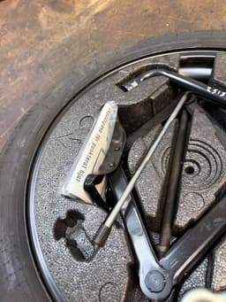 VOLVO Spare wheel VOLVO V70 III (BW) (2007-2016) — thumbnail 3