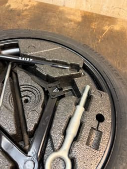 VOLVO Spare wheel VOLVO V70 III (BW) (2007-2016) — thumbnail 5