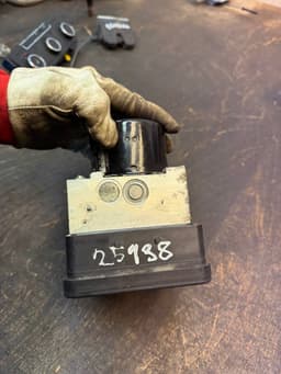 VW 7E0614517G 7E0907379J ABS hydraulic unit / pump VW TRANSPORTER T5 / MULTIVAN (7H, 7E, 7J) (2003-2015) — thumbnail 9