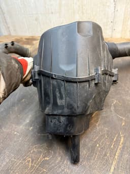 AUDI 4H0133823J Air Cleaner (filter box) AUDI A8 (4H) (2009-2017) — thumbnail 7
