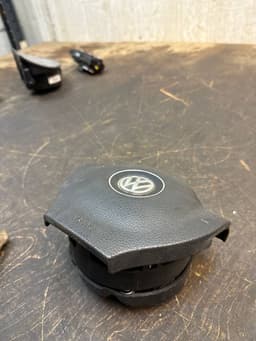 VW 7E0880201G Steering Wheel Airbag VW TRANSPORTER T5 / MULTIVAN (7H, 7E, 7J) (2003-2015) — thumbnail 2