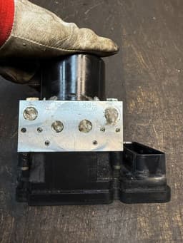 VOLVO 31400543 P31400543 31329139 ABS hydraulic unit / pump VOLVO V70 III (BW) (2007-2016) — thumbnail 7