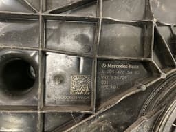 MERCEDES-BENZ A2054705602 AdBlue tank MERCEDES-BENZ C-CLASS (W205) (2013-2021) — thumbnail 3