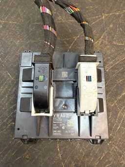 VW 7H0937086B Comfort Module (CCM) VW TRANSPORTER T5 / MULTIVAN (7H, 7E, 7J) (2003-2015) — thumbnail 5