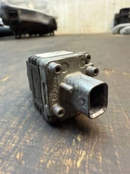 BMW 90847503 66539213990 Front camera BMW X5 (F15, F85) (2012-2018) — thumbnail 2