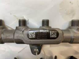 BMW 0445118037 0445216051 Fuel injector set BMW 5 (G30, G31) (2016-2024) — thumbnail 2