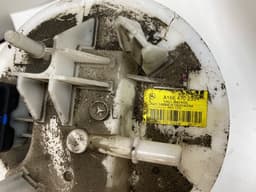 MERCEDES-BENZ A1664702994 Fuel delivery pump MERCEDES-BENZ ML-CLASS (W166) (2011-2015) — thumbnail 3