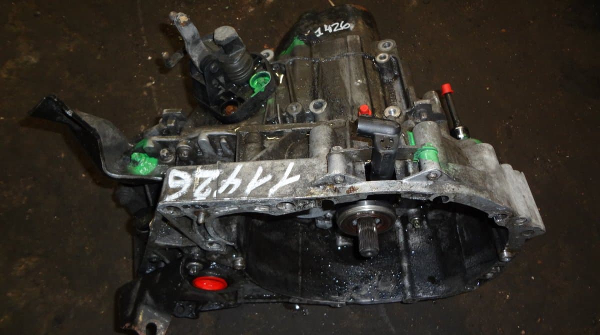 8200125663 Gearbox NISSAN ALMERA II (N16) (2000-2008)