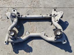 MERCEDES-BENZ A2186280100 A2042404317 Front Axle Beam MERCEDES-BENZ E-CLASS (W212) (2009-2016) — thumbnail 2