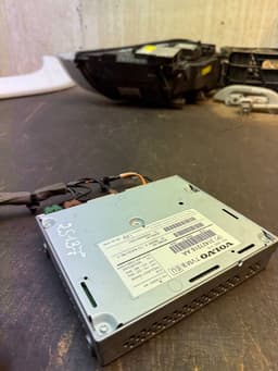 VOLVO 31427218 31427218AA GPS Navigator CD - Player VOLVO V70 III (BW) (2007-2016) — thumbnail 4