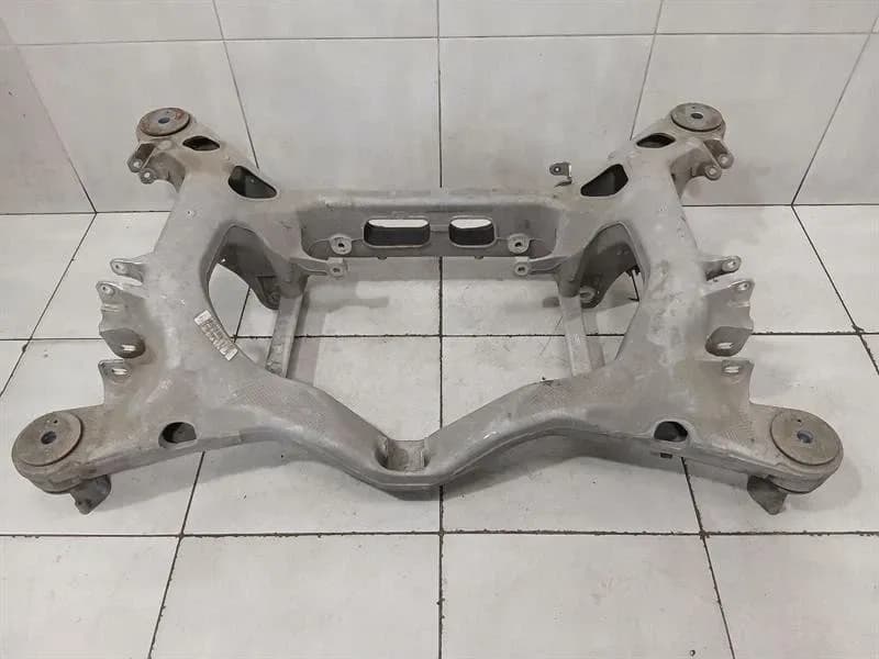 Porsche Panamera 970 subframe rear 97033105133 axle frame rear axle