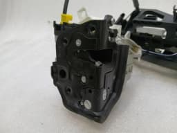 PORSCHE Porsche Cayman 718 GT4RS Door Lock 8J1837016E RH LHD Door Lock — thumbnail 5