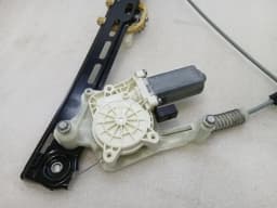 PORSCHE Porsche Cayman 718 GT4RS Right Front Door Winder 99154207602 Window Regulator Right — thumbnail 8