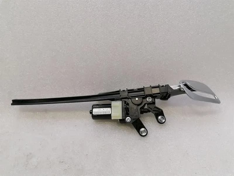 BENTLEY BENTLEY CONTINENTAL GT W12 8F0857759 BELT FEEDER LEFT