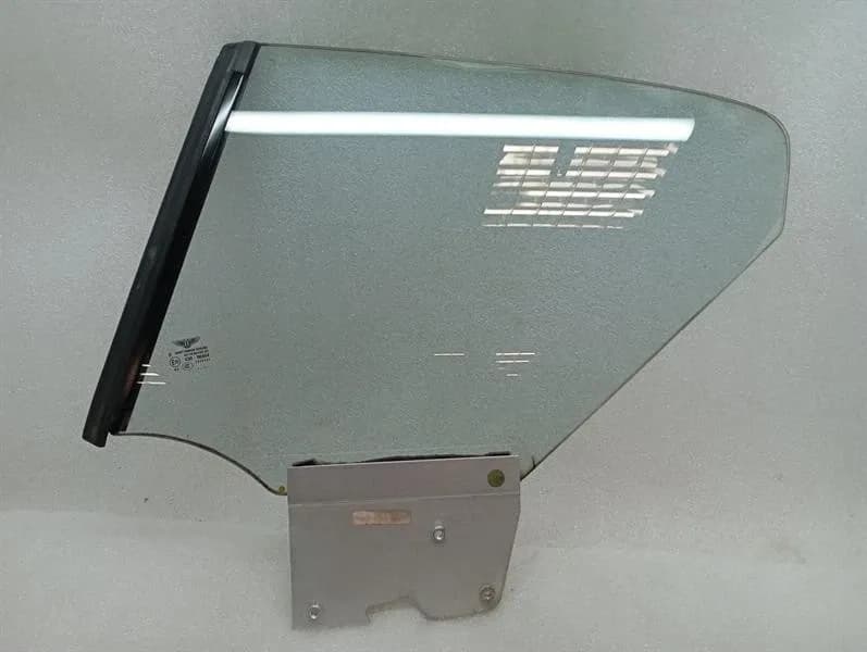 BENTLEY Bentley Continental GT W12 Left Rear 1/4 Glass 3W8845297F Door Glass 1/4 Rear LH