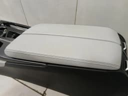 BMW BMW 5 SERIES F90 G30 M5 ARMREST SET 51168071462 RHD RIGHT HAND DRIVE SILVERSTONE — thumbnail 7