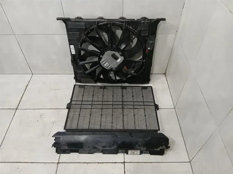 BMW BMW 5 SERIES F90 G30 M5 COOLING FAN SET 7953398 FAN