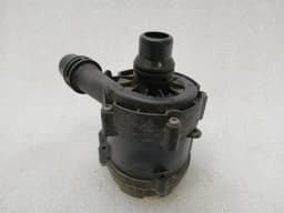 BMW BMW 5 Series F90 G30 M5 Additional Cooling Pump 8638237 Coolant Pump Pump — thumbnail 4