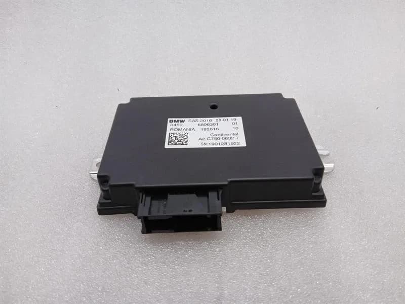 BMW BMW 5 Series F90 G30 M5 Electronic Module 6896301 ECU SAS