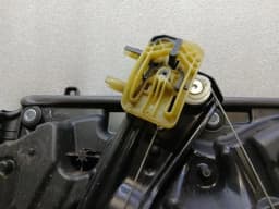 BMW BMW 5 Series F90 G30 M5 Left Front Door Winder 7360423 Window Regulator Front Left — thumbnail 5