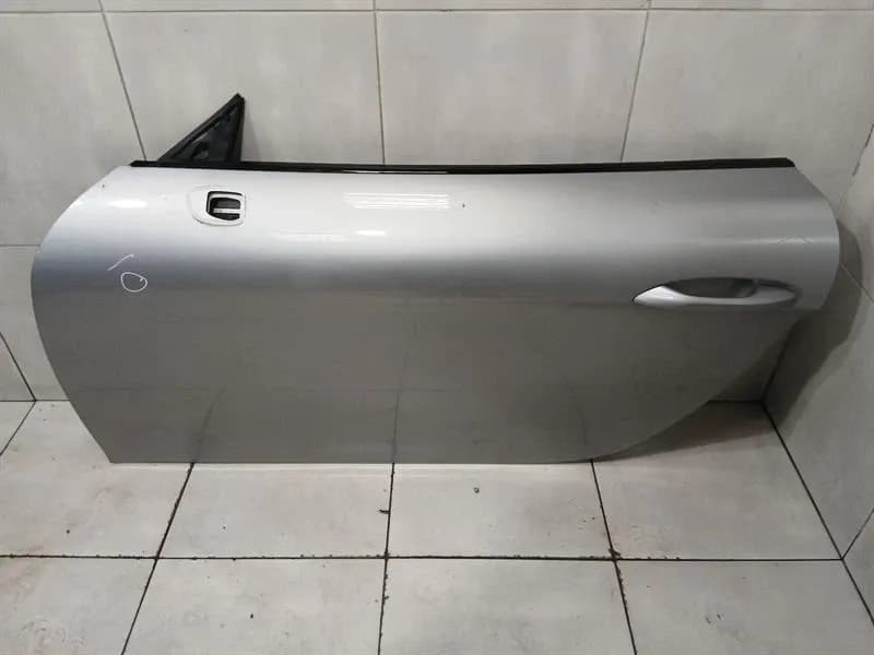 PORSCHE Porsche Cayman 718 left front door 982831051AYGRV door front left