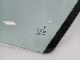 PORSCHE Porsche Panamera 970 left front door glass 97054251103 door window front left — thumbnail 3