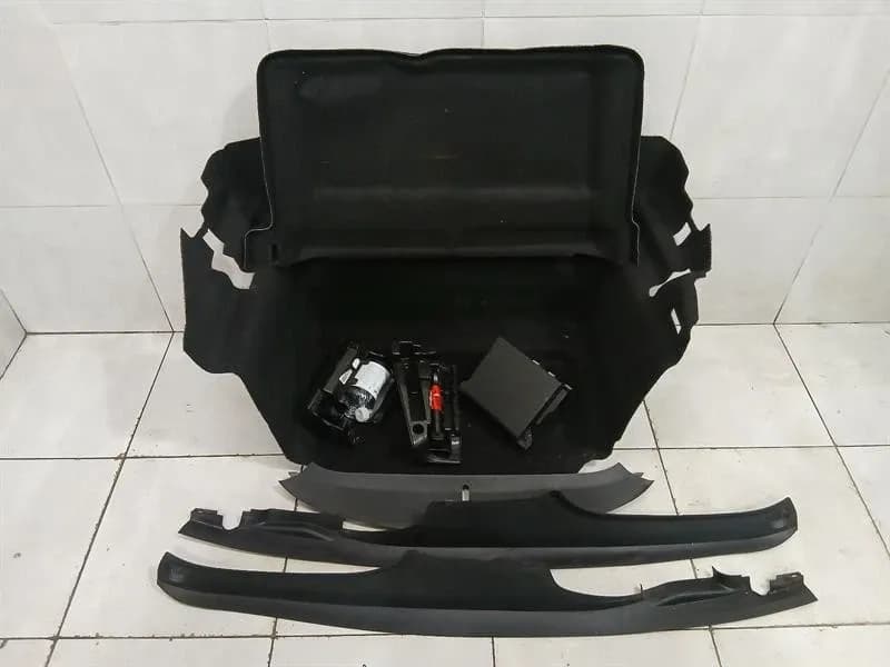 Porsche Boxster Spyder 718 Luggage Compartment Cover 98155104500 Fairing