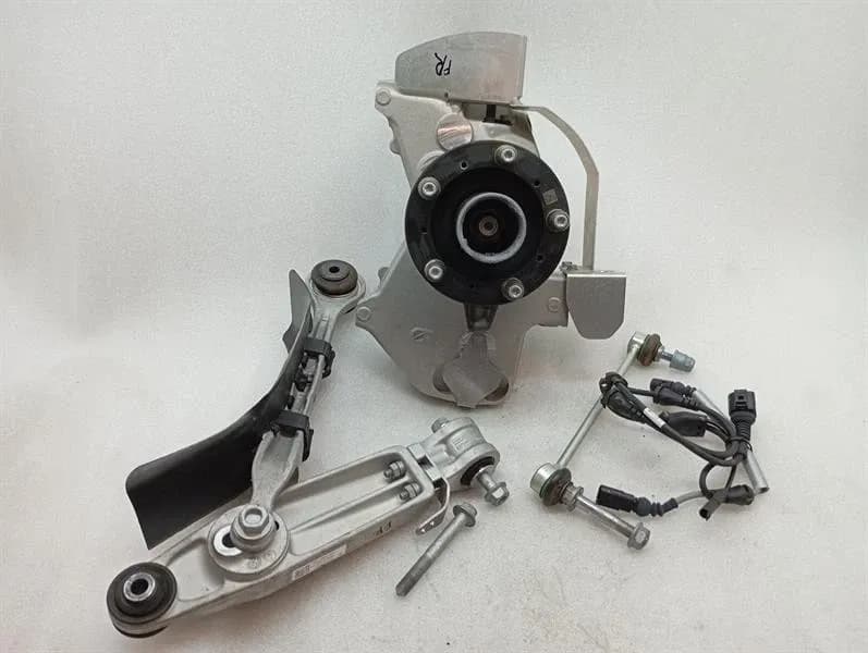 PORSCHE CAYMAN 718 GT4RS Front Hub 99134165881 Radlagergehäus