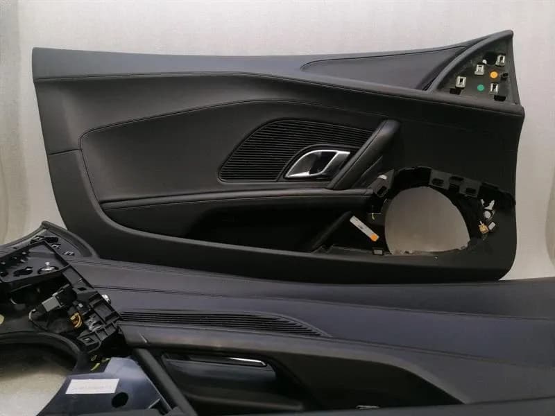 AUDI Audi R8 4S AWD door card front set 4S2867106F RHD right hand drive full leather