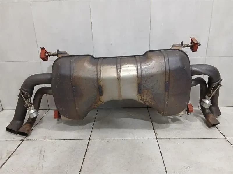 AUDI Audi R8 4S Performance exhaust silencer defect 4S0251051BX exhaust FAULTY