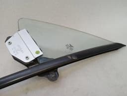 BENTLEY Bentley Continental GT W12 Left Front 1/4 Glass 3W0837411F Door Panel 1/4 Front Li — thumbnail 4
