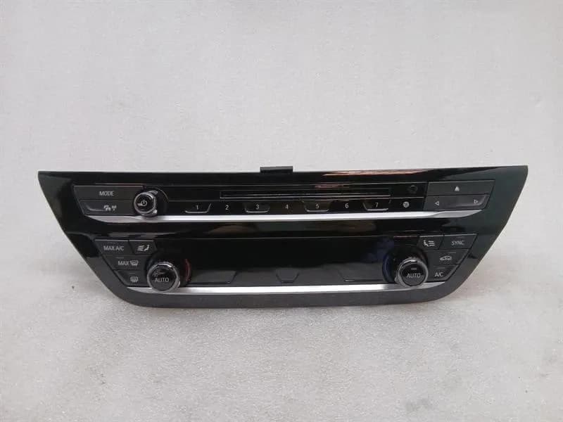 BMW BMW 5 Series F90 G30 M5 Auto Climate Control 9458834 Climate Control Panel A/C