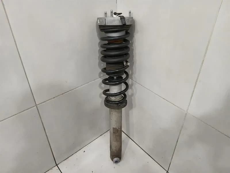 BMW 5 Series F90 G30 M5 Shock Absorber Rear 8074121 Rear Shock Absorber