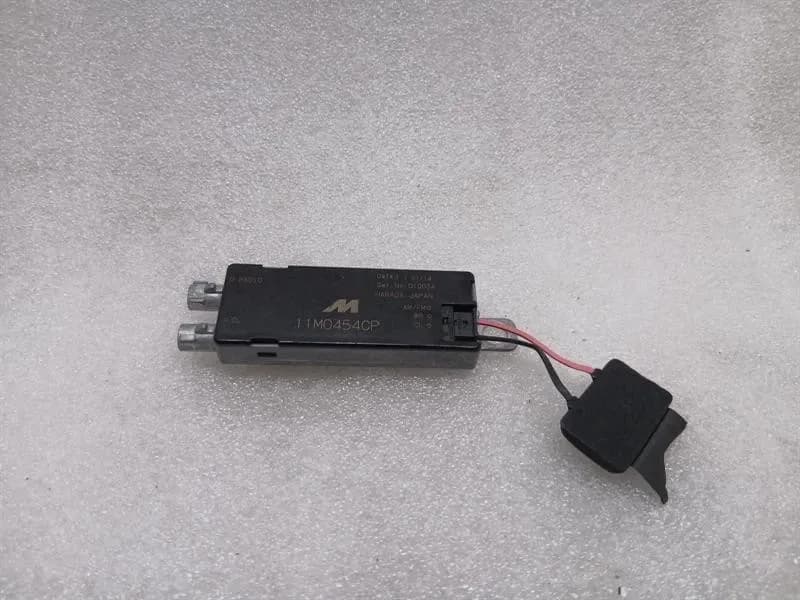 McLaren 650S Spider 14-17 Aerial / Antenna 11M0454CP Antenna