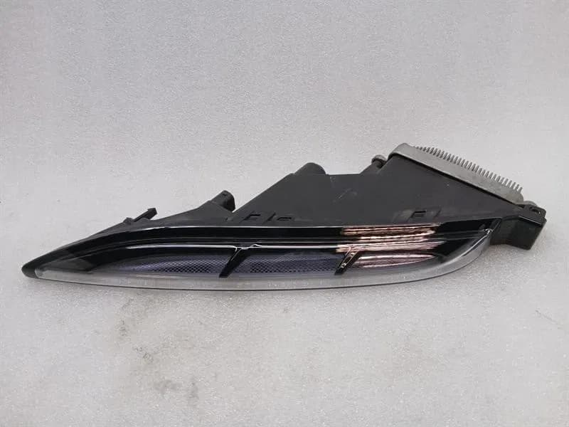 PORSCHE MACAN 95B DRL Daytime Running Light 95B953081B Tagfahrlicht