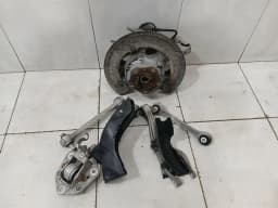 PORSCHE Porsche 911 991 Left Rear Hub 99133161112 Wheel Bearing Housing Rear Left Turbo Set — thumbnail 1