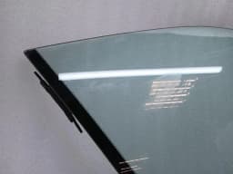 PORSCHE Porsche Panamera 970 right front door glass 97054251205 door window front right — thumbnail 4