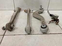 PORSCHE Porsche Panamera 970 right rear hub 97033161220 wheel bearing housing rear right — thumbnail 6