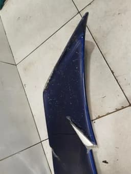 PORSCHE Porsche Cayman 718 GT4 Rear Spoiler 9GT825491 DEFECTIVE Rear Spoiler Damaged OEM — thumbnail 4